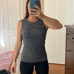 Stretchy Athleta Top